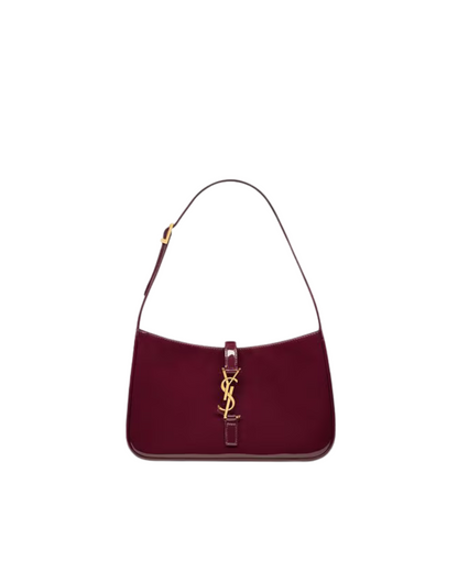 YSL ELEGANTE BOLSO CON DETALLES DORADOS