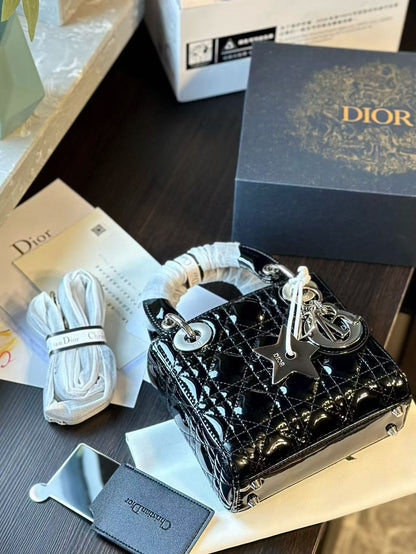 LADY DIOR