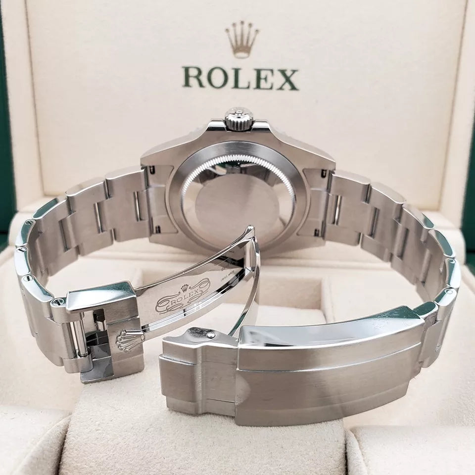 ROLEX SUBMARINER 126610LN